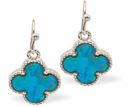 Paua Shell &nbsp;Clover Drop Earrings&nbsp;
15mm, Rhodium Plated

Hypoallergenic: Nickel, Lead and Cadmium free
Delivered in a soft, black, velveteen pouch