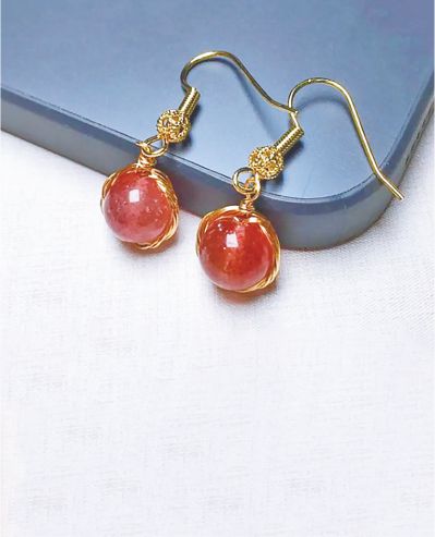 Strawberry Quartz Drop Earrings 15mm in size Hypoallergenic: Nickel, Lead and Cadmium Free 