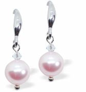 Austrian Crystal Classic Pearl Drop Earrings in Rosaline Pink Pearls are 8mm in size Hypo allergenic, free from cadmium, lead and nickel Colour: Rosaline Pink Rhodium Plated Earwires See matching Necklace CP183 Perfect for an evening out or sophisticated, elegant day wear.